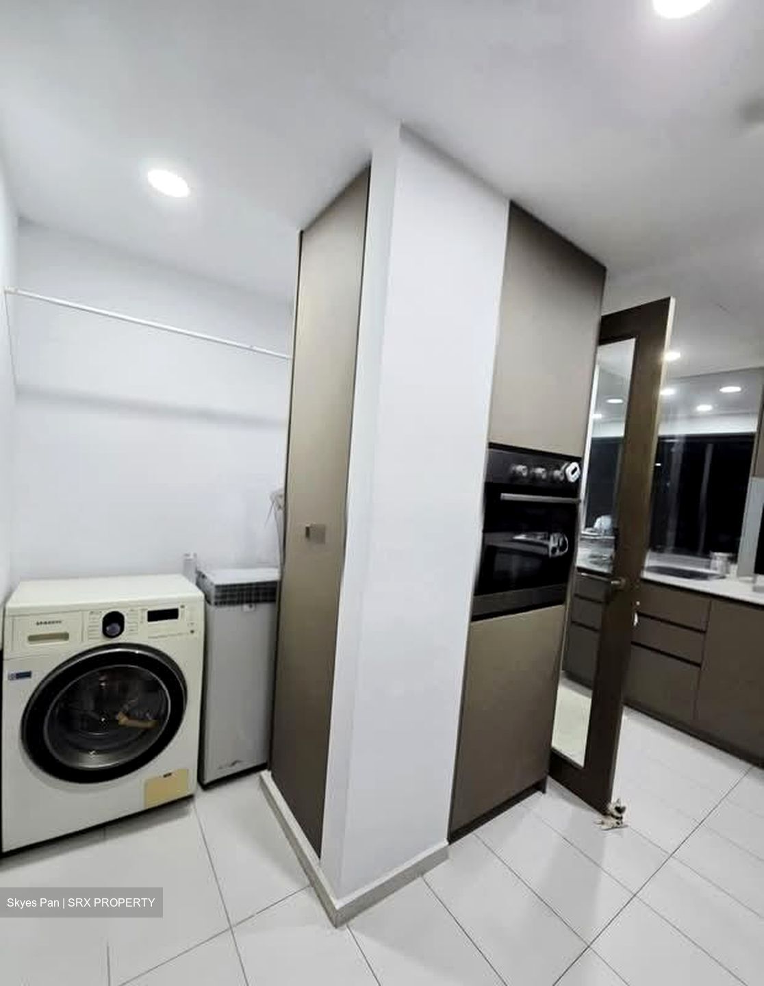 Bellewaters (D19), Condominium #574429111